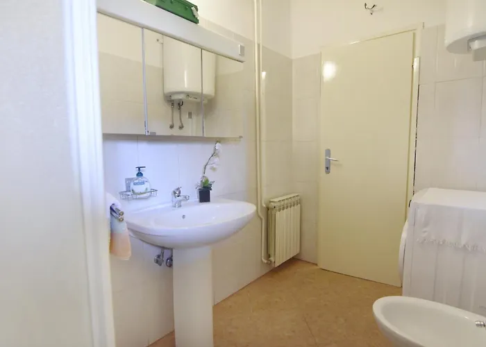 Apartamento With Parking Space - 22464 Umag