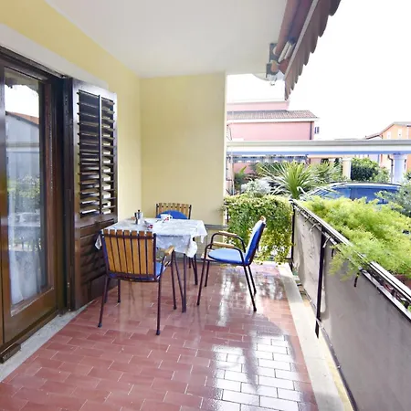 Apartmán With A Parking Space - 22464 Umag