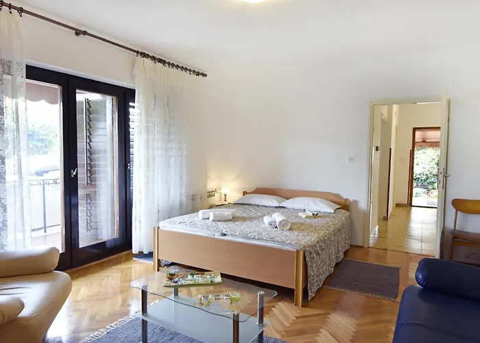 דירה With Parking Space - 22464 *