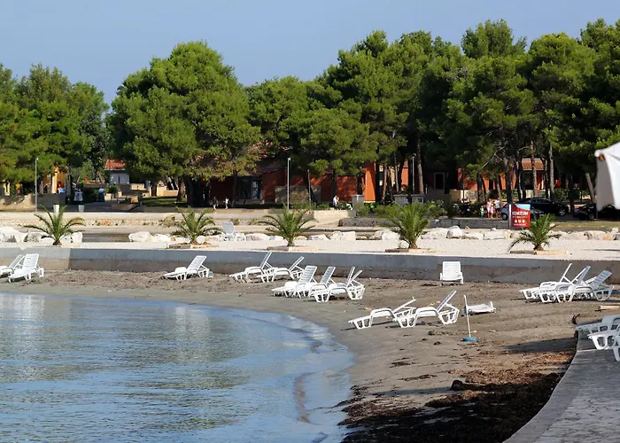 With Parking Space - 22464 * Umag