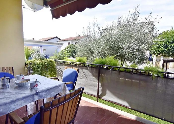 With Parking Space - 22464 Lejlighed *